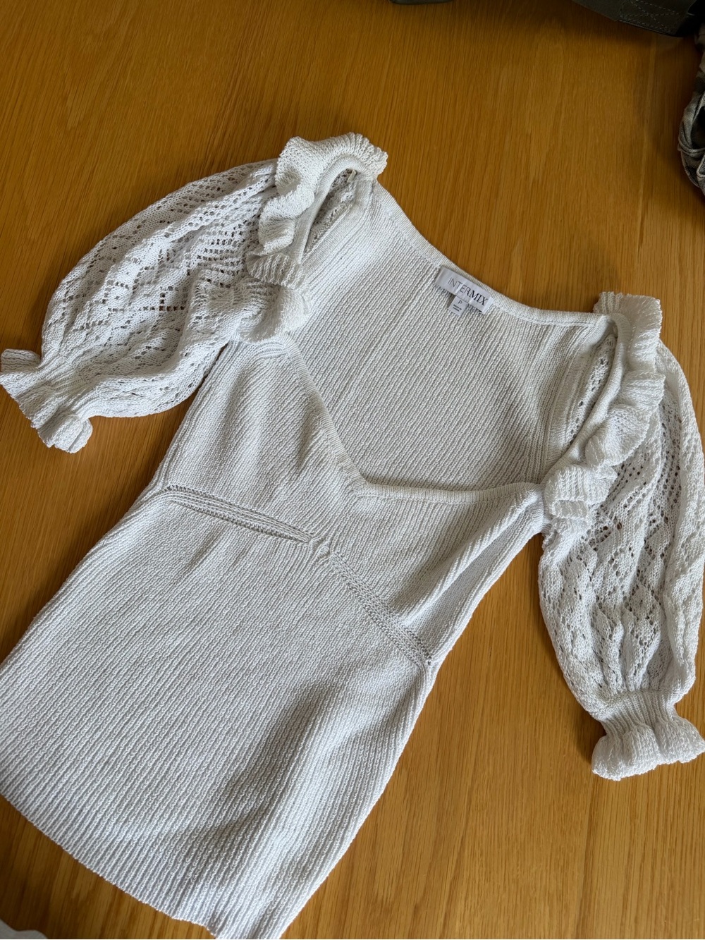 INTERMIX White Knit V-Neck crochet Top with Puff Sleeves
